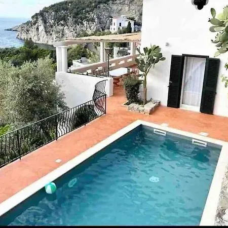 Merlo Maison Villa *