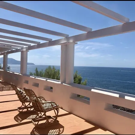فيلة Merlo Maison